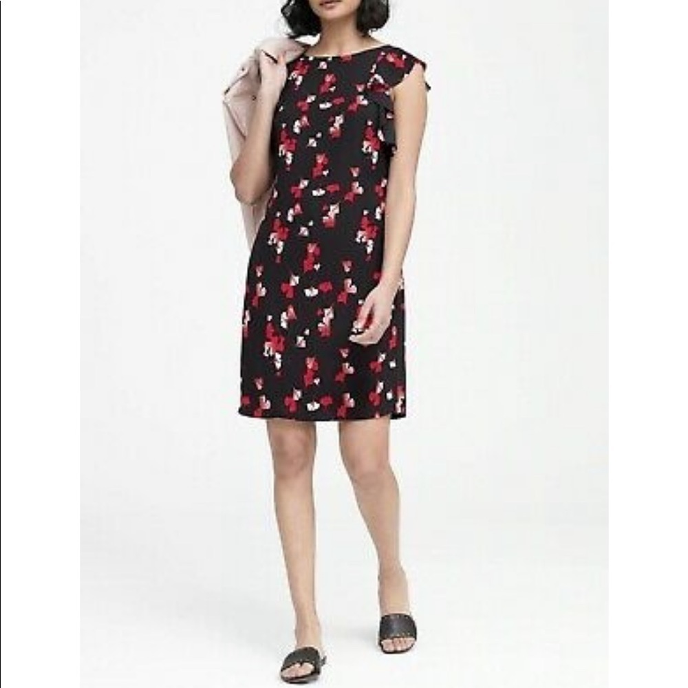 𝅺banana Republic Black Floral Flutter Sleeve Shift Dress Size 2
